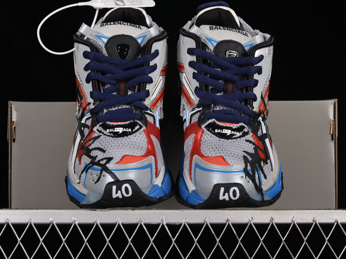blcg runner sneaker