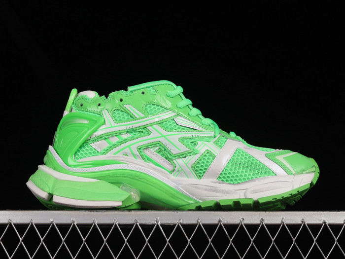 blcg runner sneaker