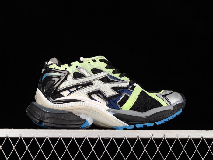 blcg runner sneaker
