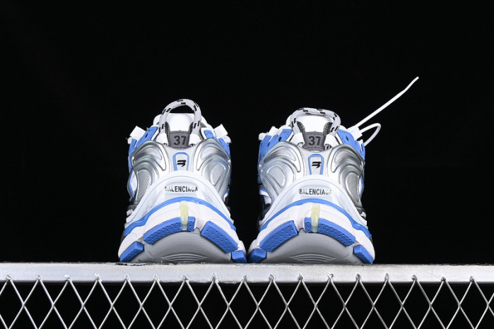 blcg runner sneaker