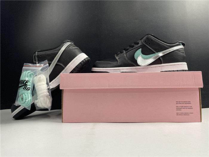 nike sb dunk low Di*m*nd s*pply co black Di*m*nd bv1310-001