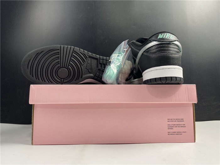 nike sb dunk low Di*m*nd s*pply co black Di*m*nd bv1310-001