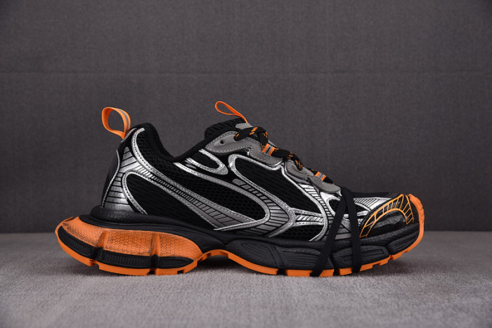 blc* 3xl sneaker