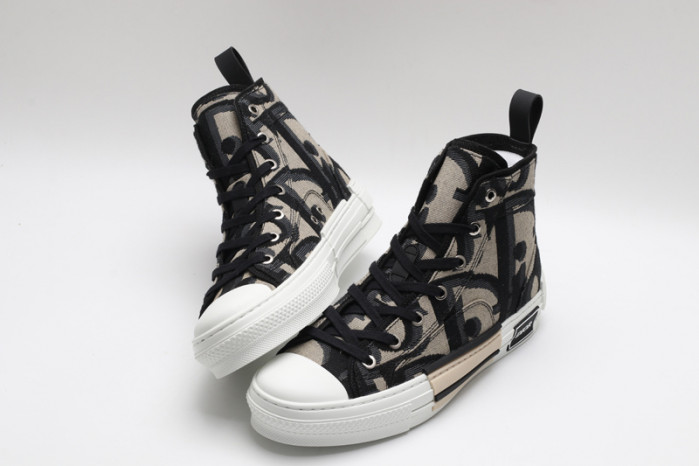 d1or b23 sneaker