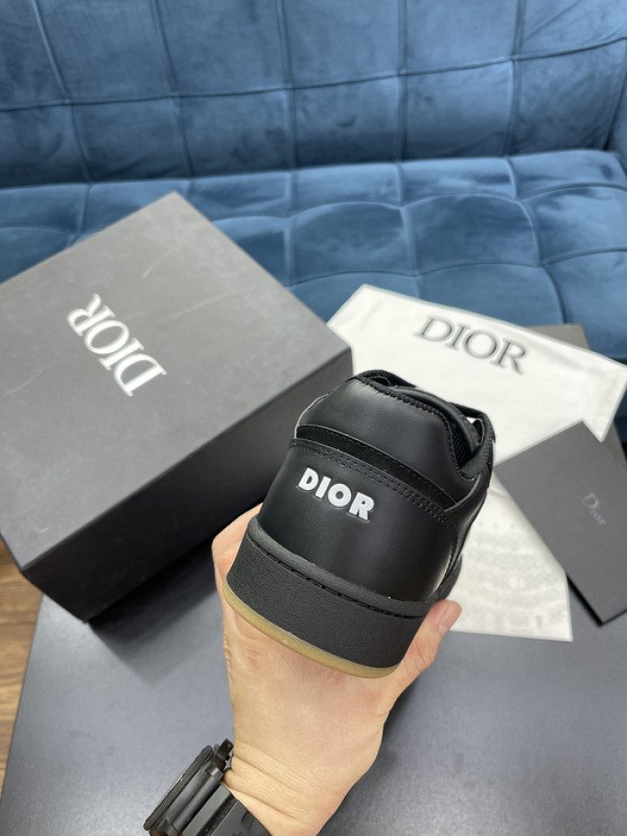 d1or b27 sneaker