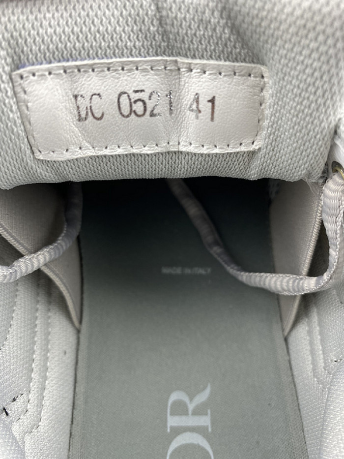 d1or b30 sneaker