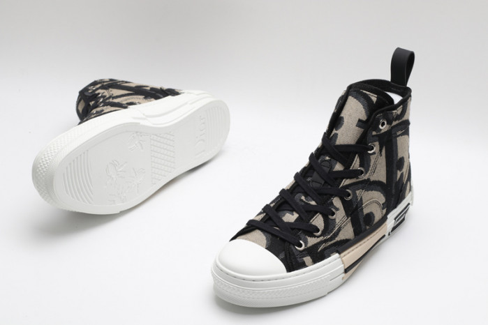 d1or b23 sneaker