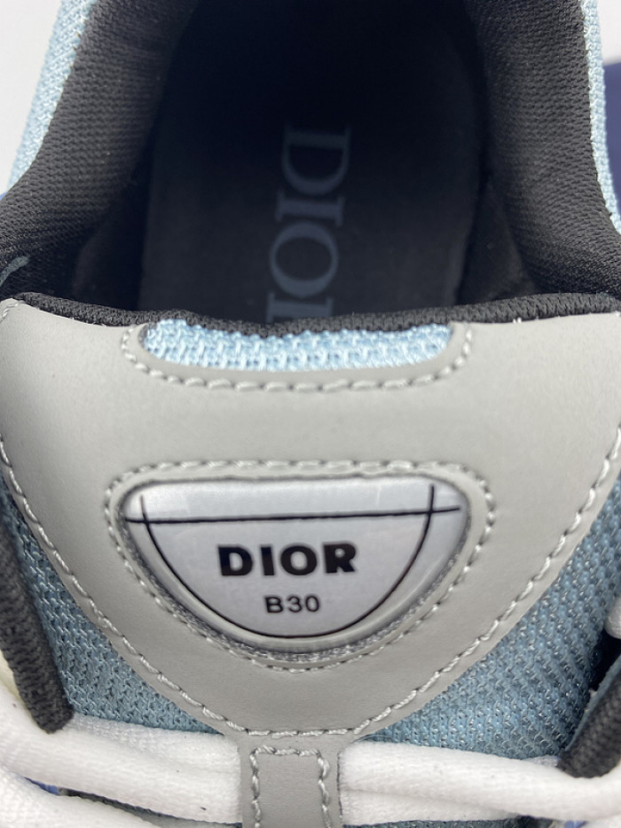 d1or b30 sneaker