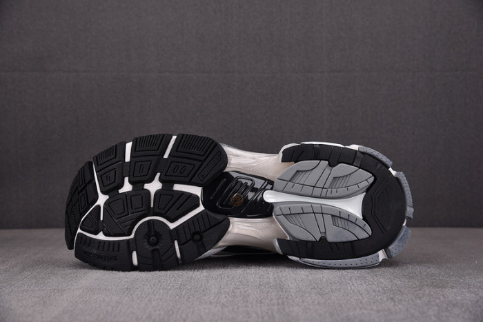 blcg runner sneaker