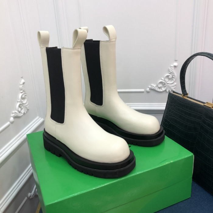 Botteg*Venta Tire Leather Ankle boots