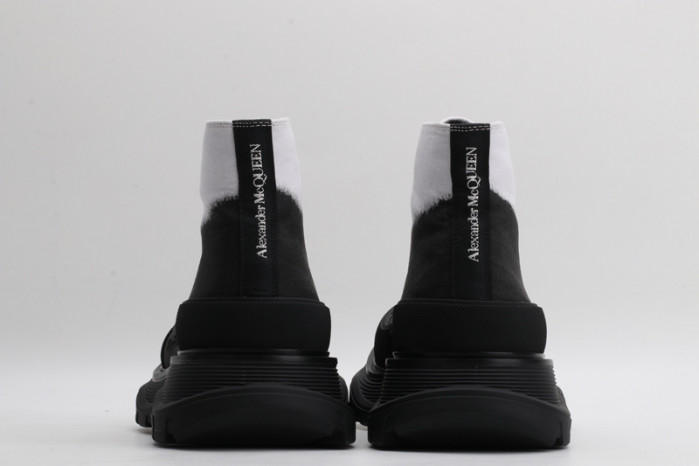 mcqueen tread slick