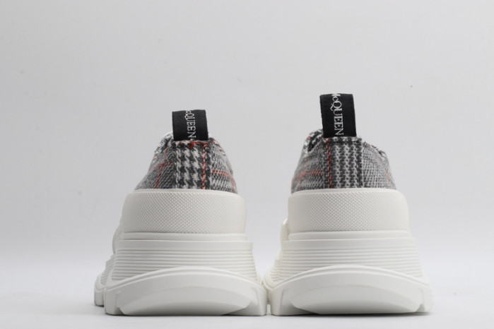 mcqueen tread slick