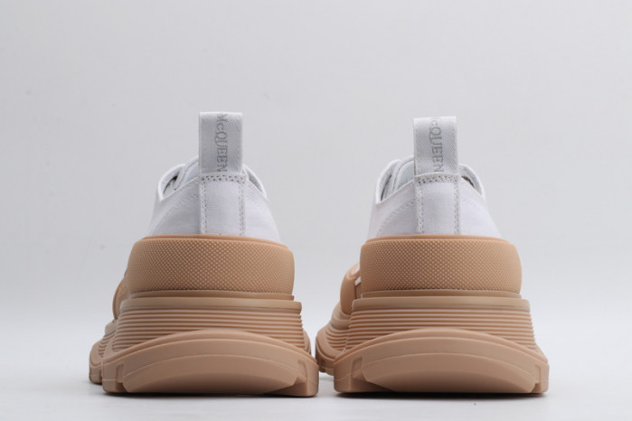 mcqueen tread slick
