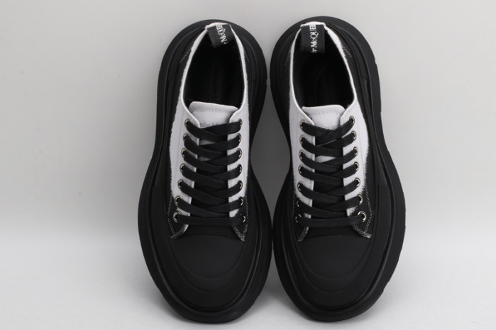 mcqueen tread slick