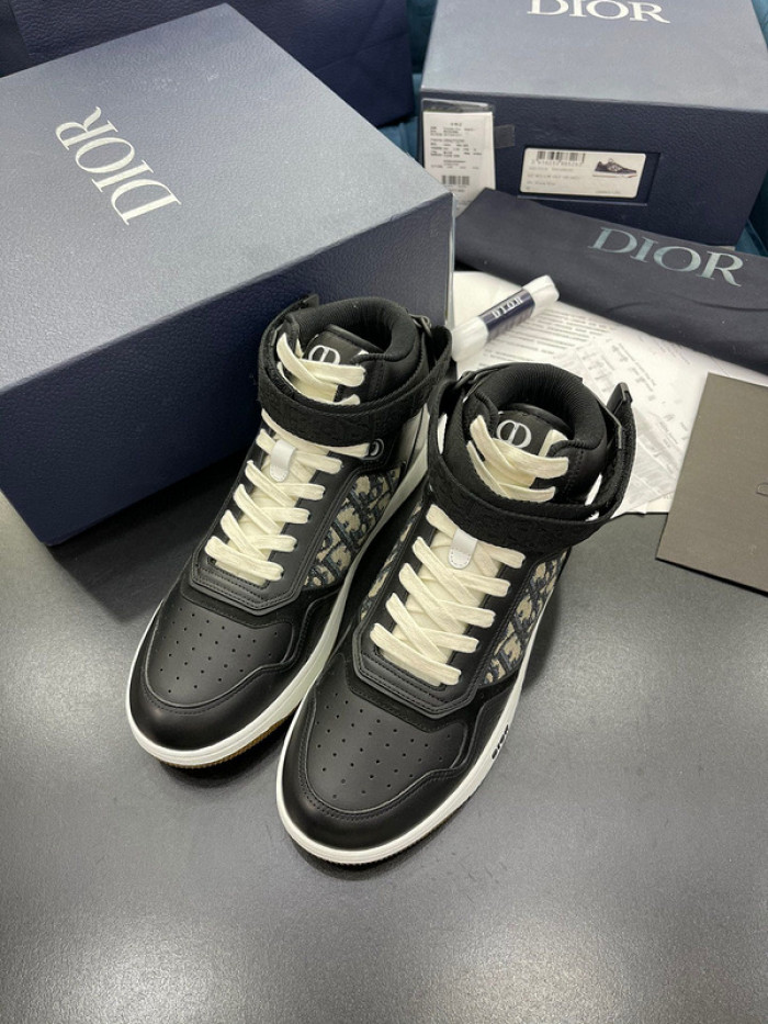 d1or b27 sneaker