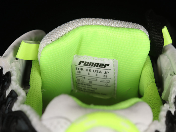blcg runner sneaker