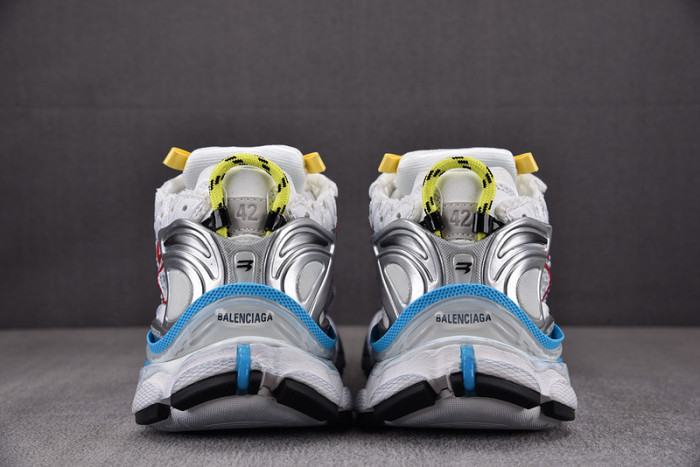 blcg runner sneaker