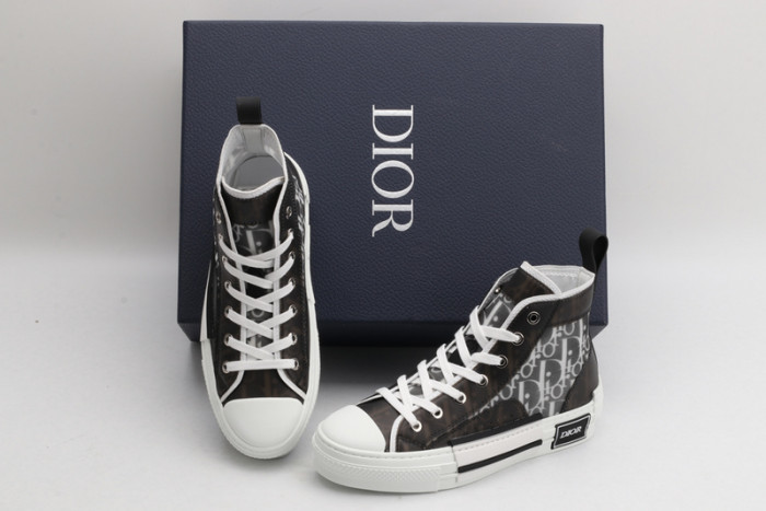 d1or b23 sneaker