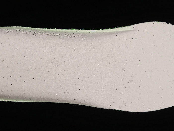 blcg runner sneaker