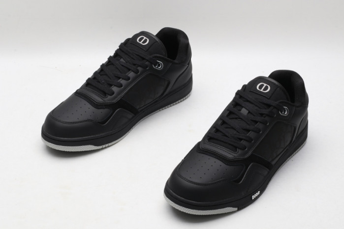 d1or b27 sneaker