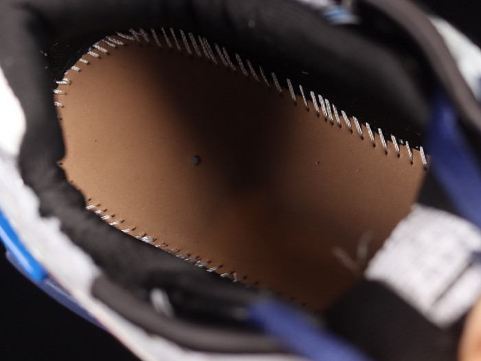 blcg runner sneaker