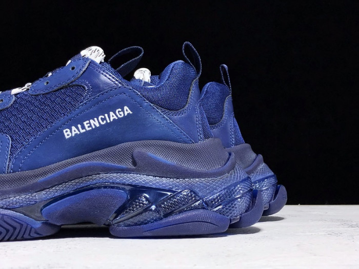 blc* triple s trainer