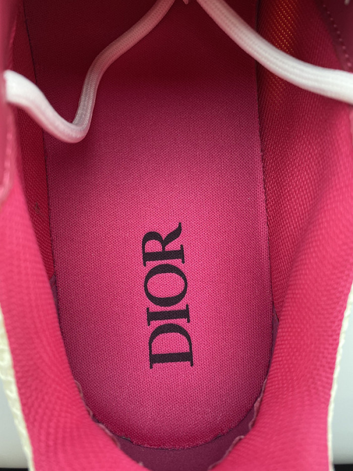 d1or b22 sneaker