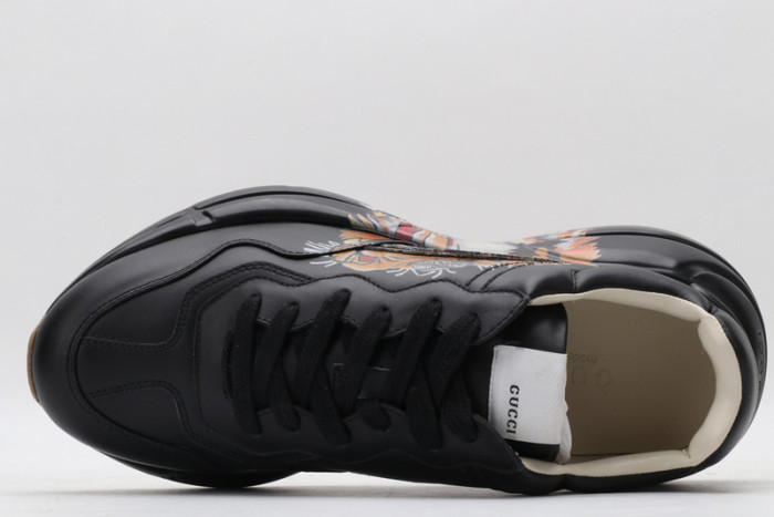 gc rhyton sneakers