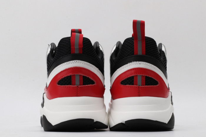 d1or b22 sneaker