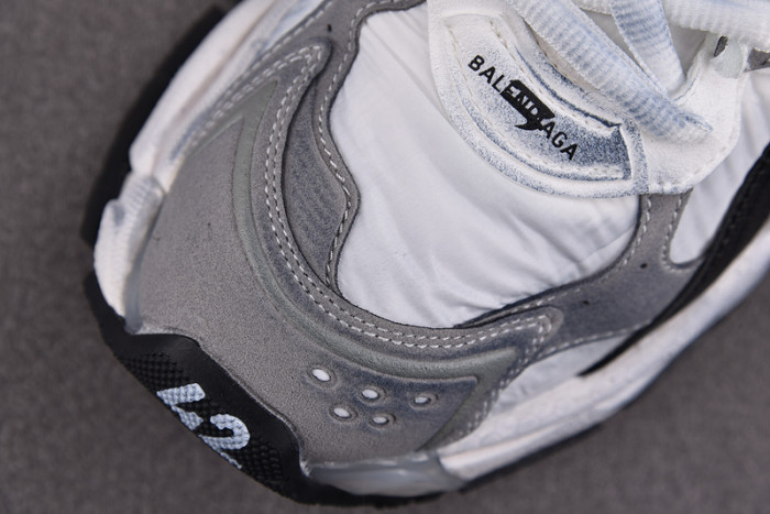 blcg runner sneaker