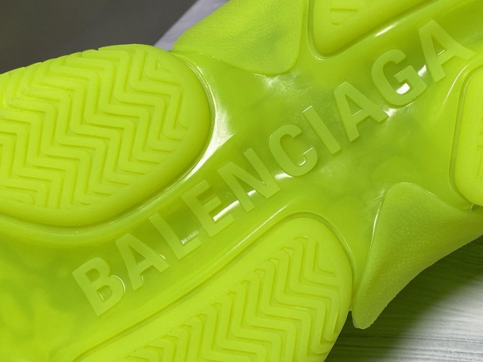 BLC* Triple S Trainer