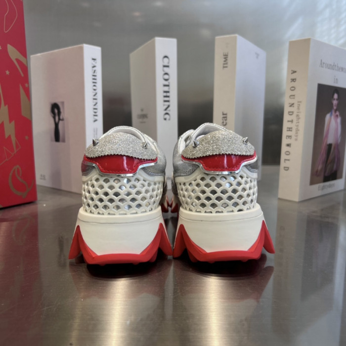 CHRISTIAN LOUBOUT1N Loubishark man (CUSTOMIZE)