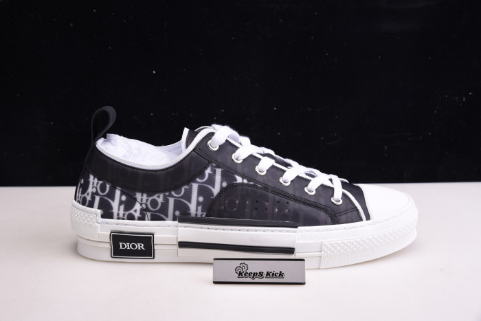 d1or b23 sneaker