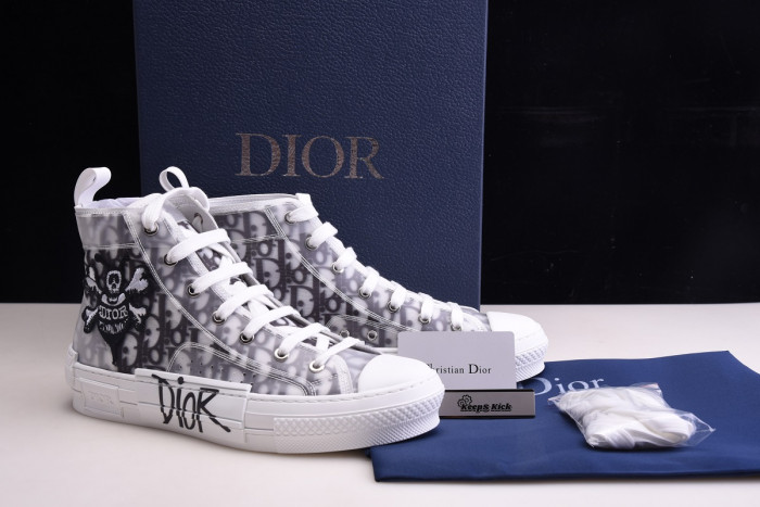 d1or b23 sneaker