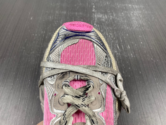 blc* 3xl sneaker