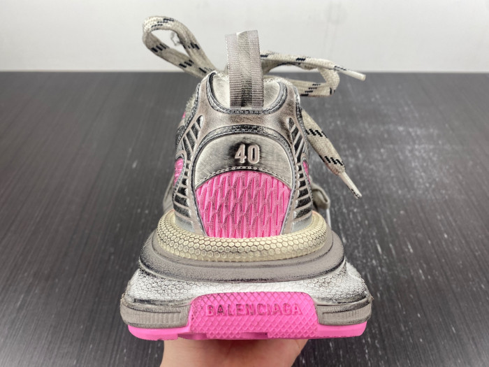 blc* 3xl sneaker