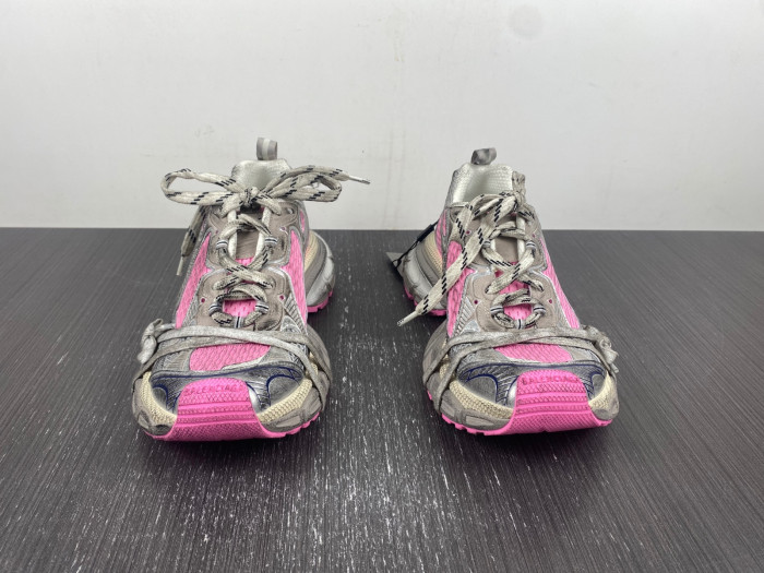 blc* 3xl sneaker